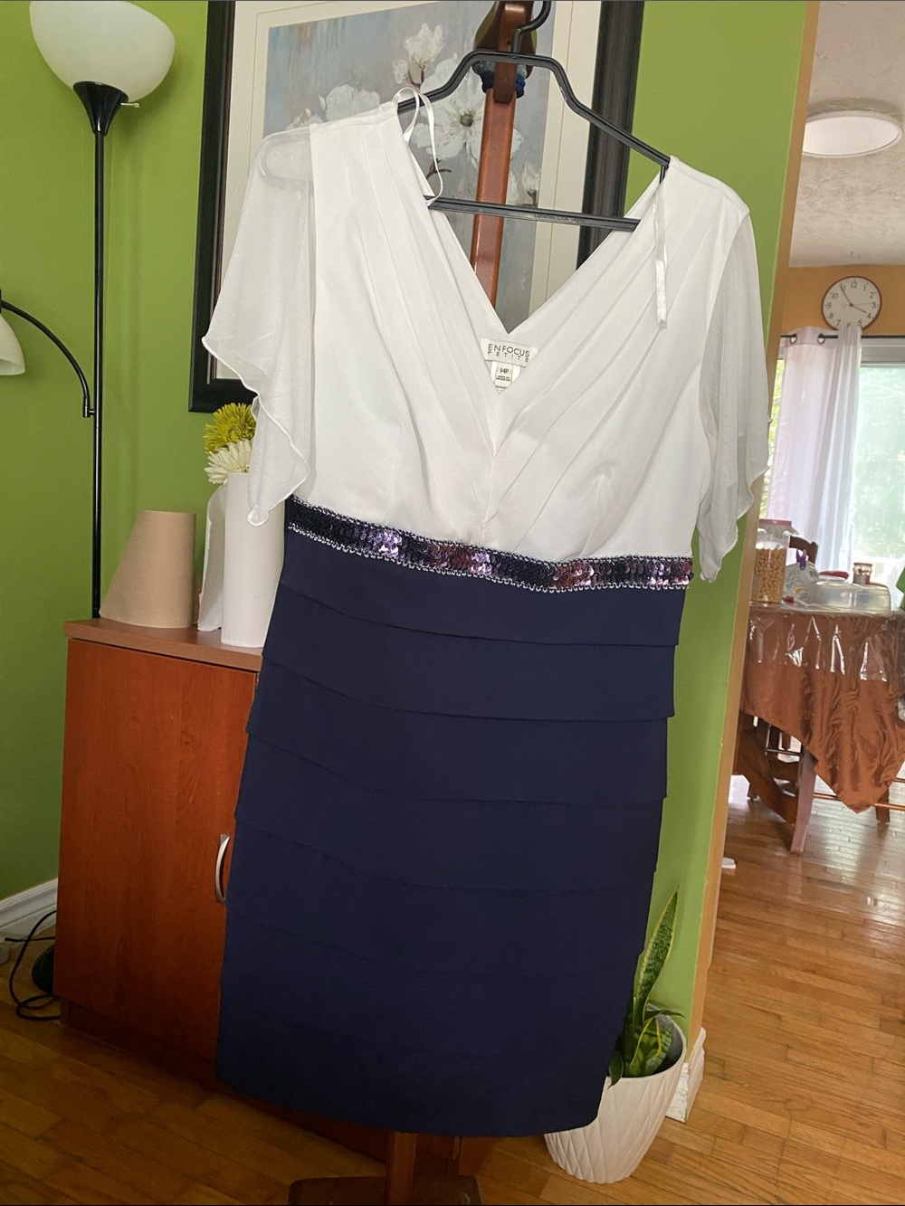 Enfocus Studio White V-Neck Chiffon Top Petite